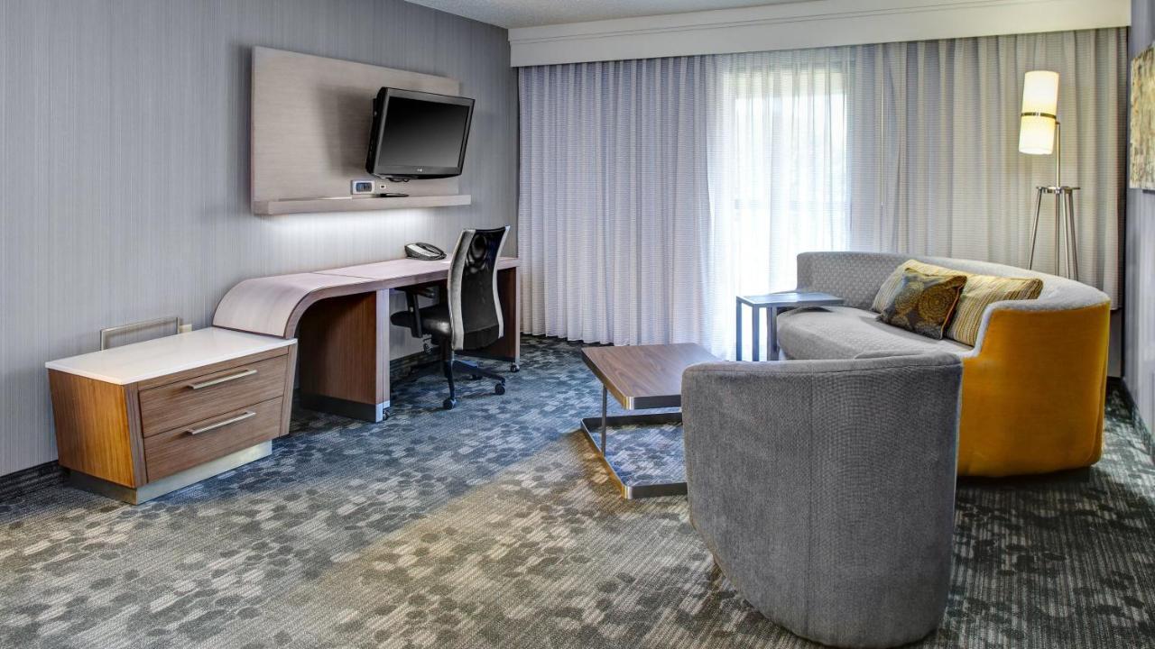 Courtyard By Marriott Cleveland ווסטלייק מראה חיצוני תמונה
