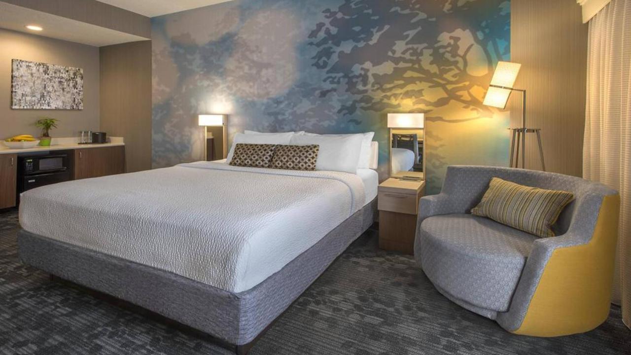 Courtyard By Marriott Cleveland ווסטלייק מראה חיצוני תמונה