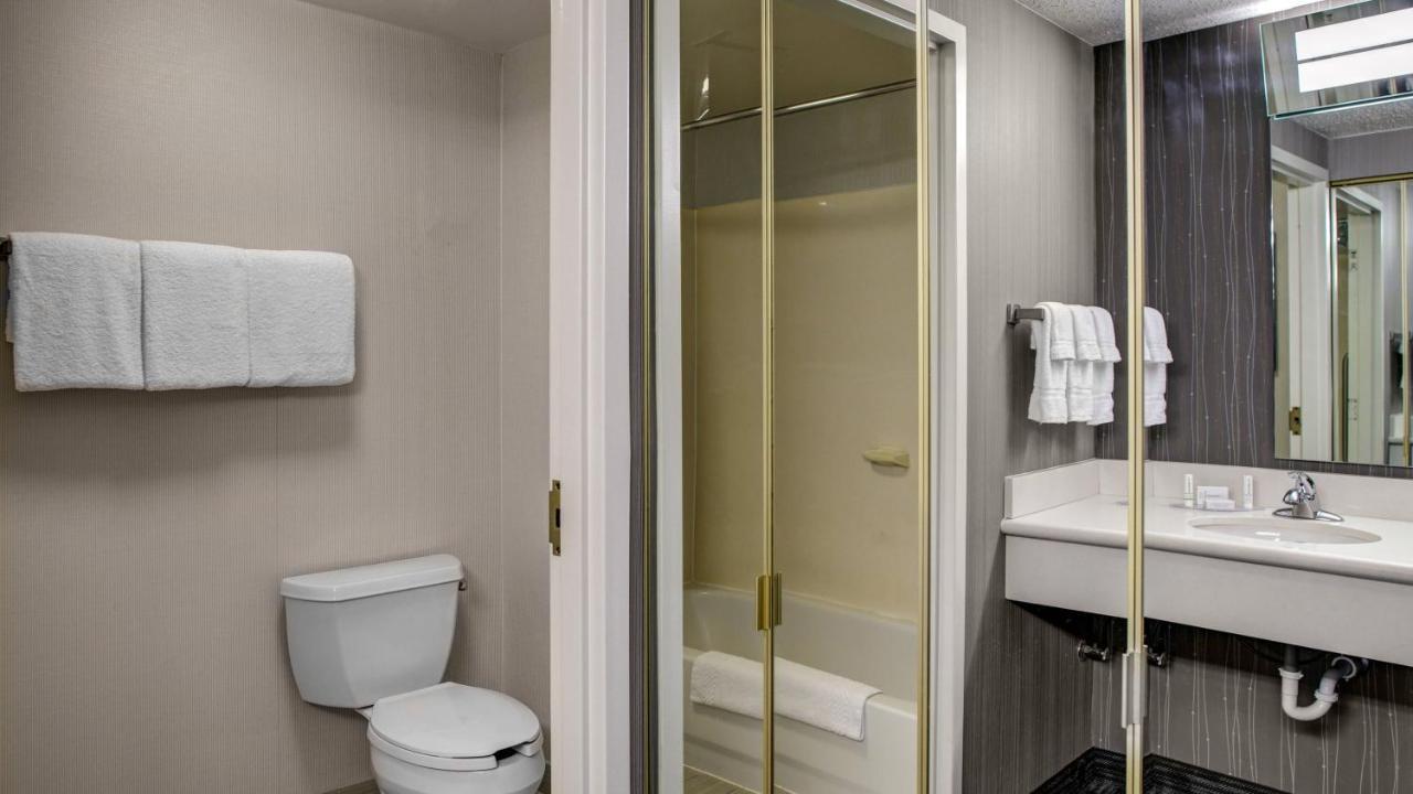 Courtyard By Marriott Cleveland ווסטלייק מראה חיצוני תמונה
